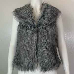 Faux Fur Open Vest Size Medium